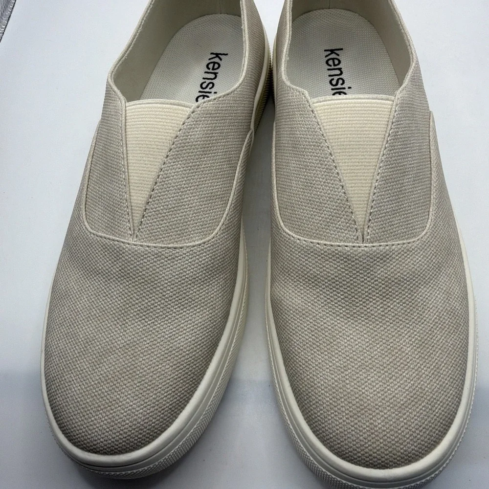 Kensie Ladies Salia Beige Slip On Loafers. Easy On And Flexible. Size 10.New